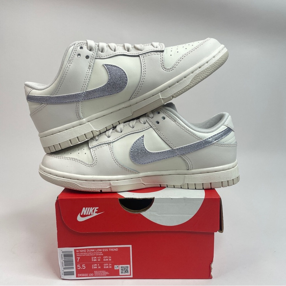 Nike Dunk Low WMNS ESS Trend “Phantom Metallic Purple” 2023 - Picture 3 of 4